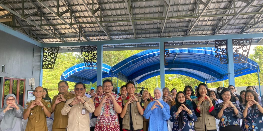 ECO-HASUPA: Gerakan Mahasiswa FK UPR untuk Sungai Bebas Sampah