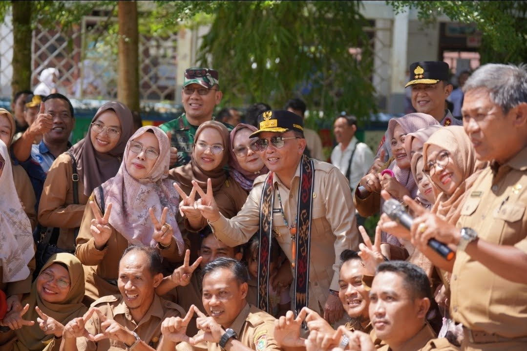 Terima Kasih Pak Gubernur! Guru-Guru Kalteng Ramai-Ramai Curahkan Rasa Syukur