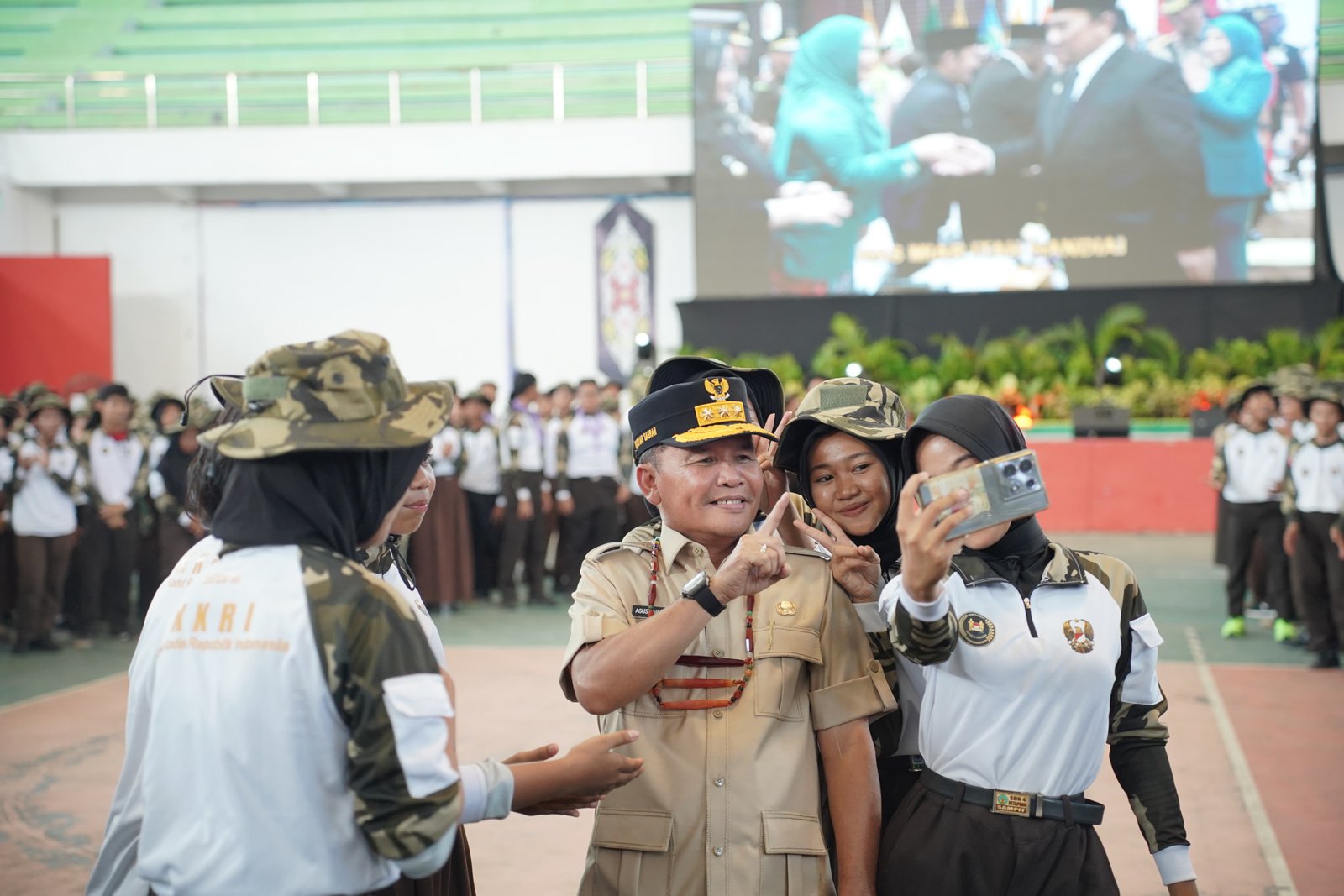 Gubernur Agustiar Sabran Ajak Pelajar Hayati Nilai Huma Betang, Kadisdik: 3.000 Siswa Tuntaskan Kemah KKRI