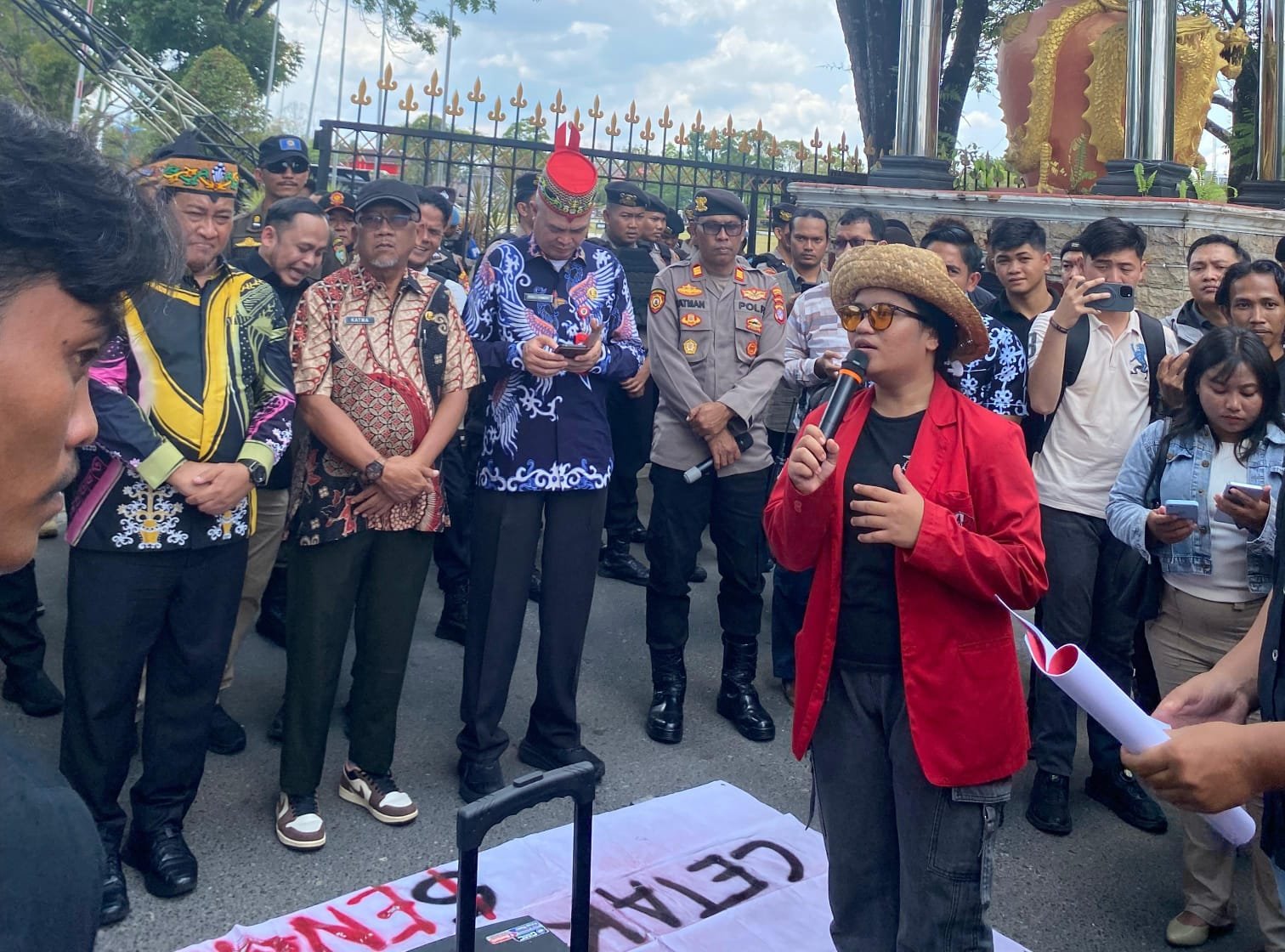 GMNI Palangka Raya Tolak Tegas Pahlawansiasi Soeharto: Sosok Otoriter dan Antitesis Ajaran Soekarno
