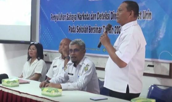 BNN Palangka Raya Gelar Sosialisasi P4GN dan Tes Urine di SMPN 2