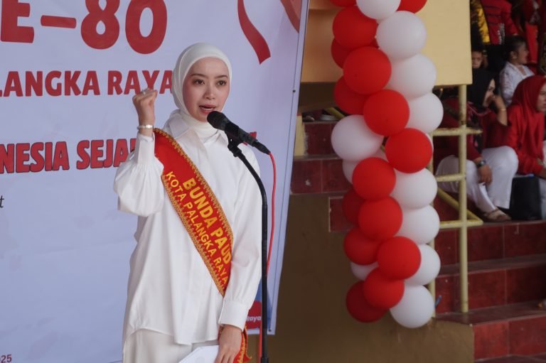 Bunda PAUD Palangka Raya Ajak Tanamkan Cinta Tanah Air Sejak Dini melalui Pawai Budaya Nusantara