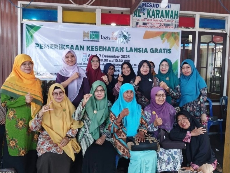 ICMI Perempuan Gelar Bakti Sosial Pemeriksaan Kesehatan Gratis untuk Lansia di Palangka Raya