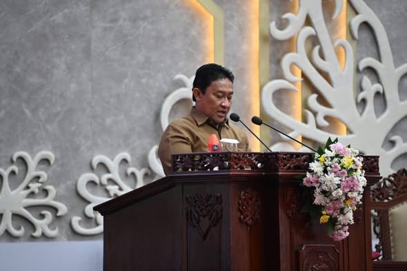 Wakil Gubernur Kalteng Hadiri Rapat Paripurna Penutupan dan Pembukaan Masa Persidangan DPRD