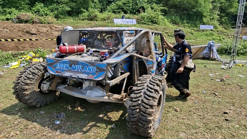 Kejutan Manis dari Sirkuit Tembalang, Halo Dayak HRX Sukses Raih Double Podium