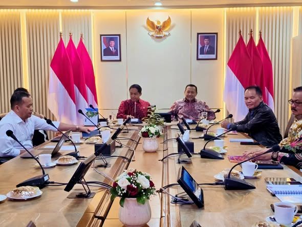 Gubernur Agustiar Sabran Bertemu Menteri dan Wakil Menteri Kehutanan