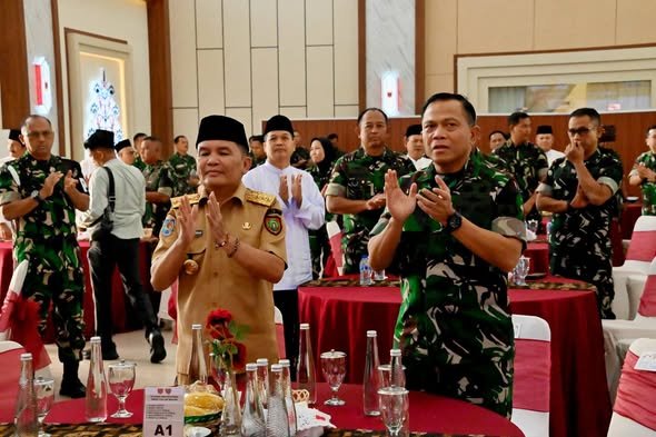 Pererat Sinergitas, Gubernur Kalteng Hadiri Silaturahmi dan Buka Puasa Bersama di Makodam XXII/Tambun Bungai