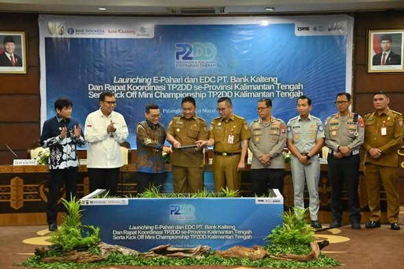 Wagub Luncurkan Aplikasi E-PAHARI dan EDC Bank Kalteng