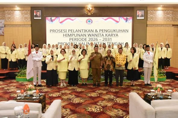 Wagub Kalteng Hadiri Pelantikan Pengurus Himpunan Wanita Karya