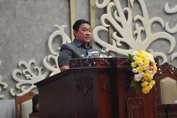 Jawab Pandangan Fraksi DPRD, Pemprov Kalteng Tegaskan Fokus Efisiensi Anggaran dan Penanganan Karhutla