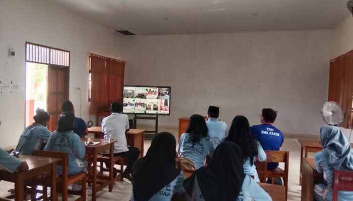 SMKN 1 Raren Batuah Melejit Berkat Digitalisasi Gubernur Agustiar Sabran