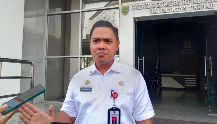 Plt Kadisdik Kalteng Tegaskan Kepala Sekolah Bisa Dicopot Jika Tahan Ijazah Alumni