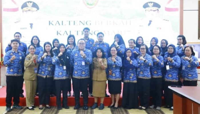 Guna Tingkatkan Kualitas Pelayanan, Diskominfosantik Kalteng Evaluasi Budaya Kerja ASN BerAKHLAK