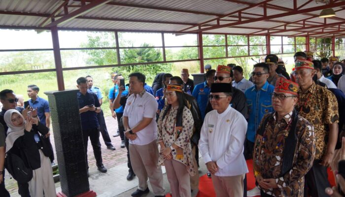 Gubernur Kalteng Sambut Hangat Menteri Desa, Wamendiktisaintek dan Ketua DPP TIDAR di Bumi Tambun Bungai