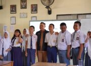 Plt. Kadisdik Kalteng Blusukan ke SMKN 2 Palangka Raya, Pastikan Program Seragam Gratis Tepat Sasaran