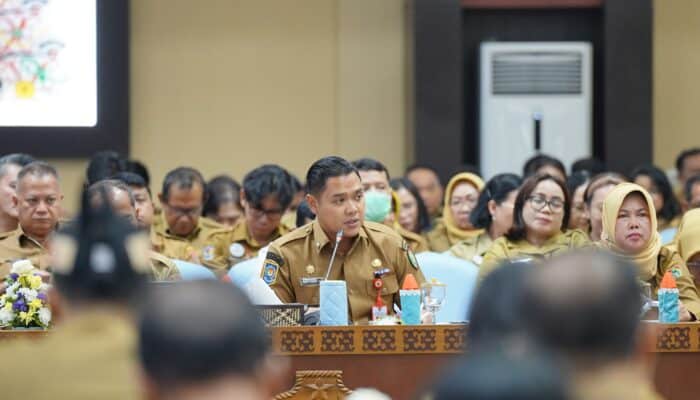 Strategi Kadisdik Kalteng Terapkan Kartu Huma Betang dalam Pendidikan