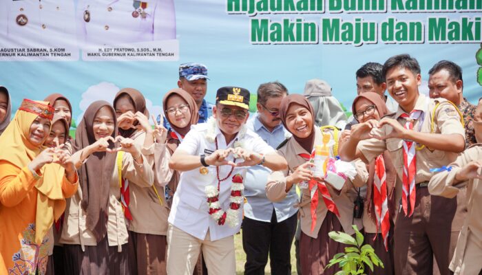 Gubernur Kalteng: Pendidikan Tanggung Jawab Bersama, Kadisdik Dorong Digitalisasi Kunci Utama